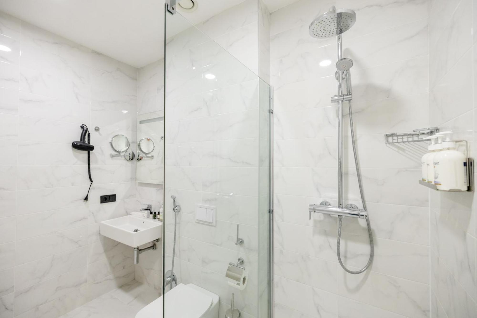 Brosse Garden Ξενοδοχείο Τυφλίδα Εξωτερικό φωτογραφία